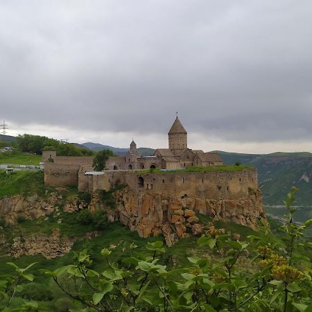 Gevorgyans Bed & Breakfast Tatev Extérieur photo